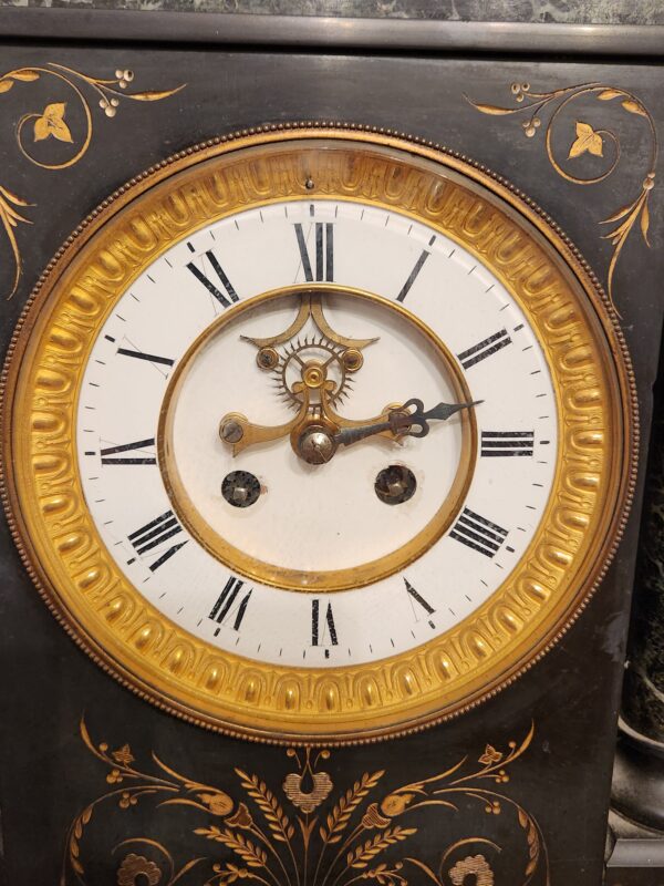 Orologio antico in marmo - immagine 8