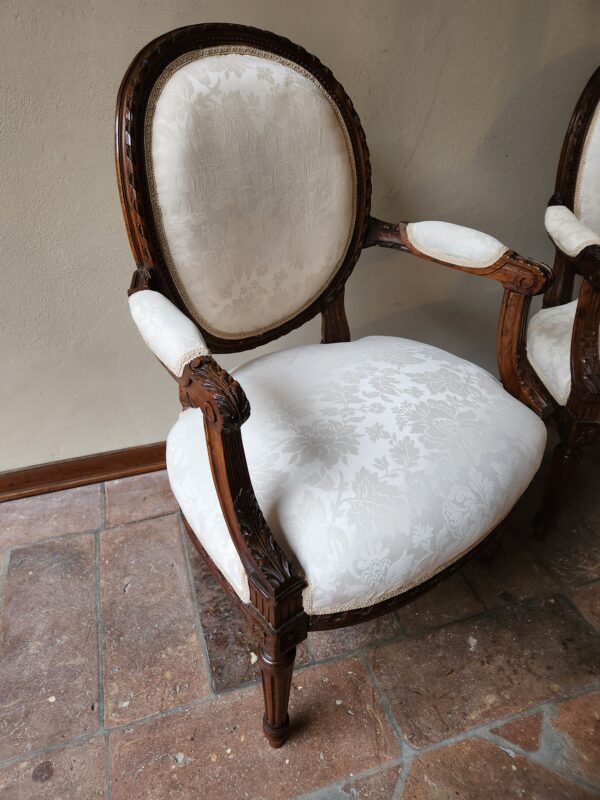 Coppia di Poltrone antiche epoca 900 - immagine 4