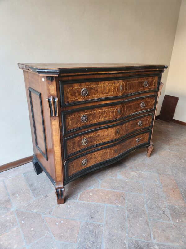 Cassettone Lombardo epoca 700 - immagine 4