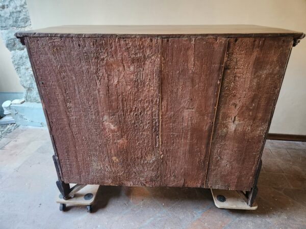 Cassettone antico lombardo epoca 700 - immagine 6