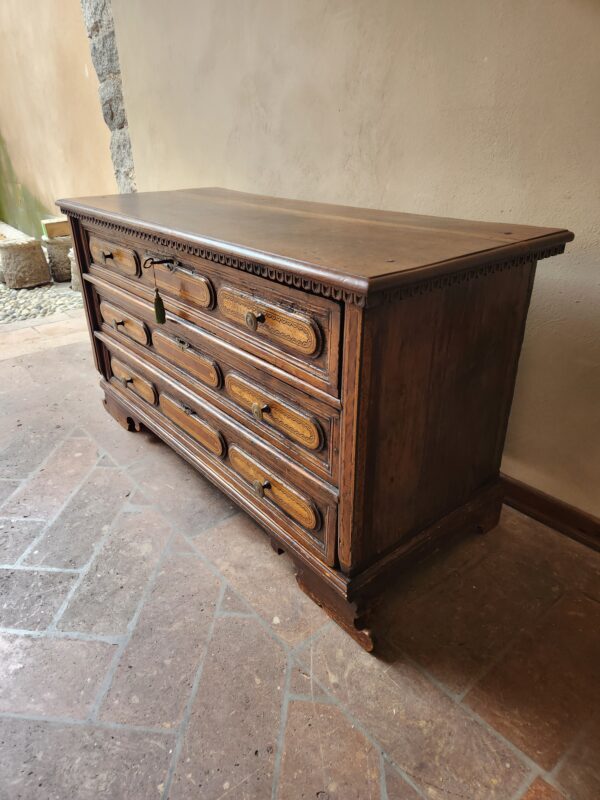 Cassettone antco bugnato - immagine 3