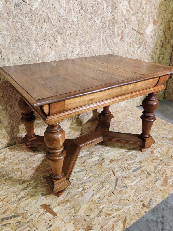 Tavolo antico in castagno - immagine 3