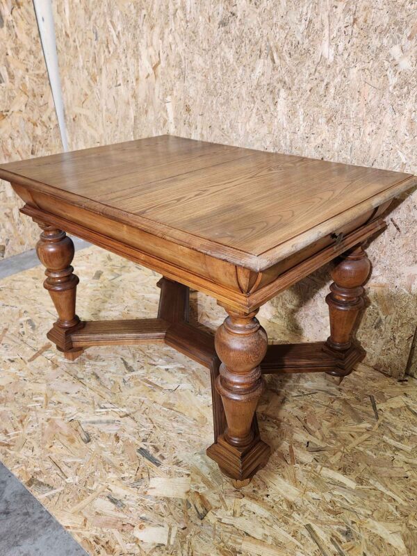 Tavolo antico in castagno - immagine 10