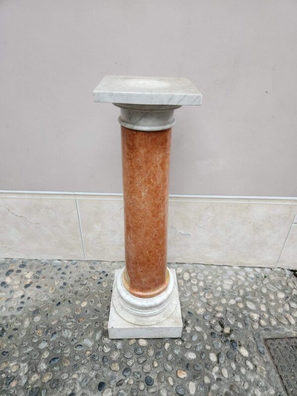 Colonna antica in marmo - immagine 11
