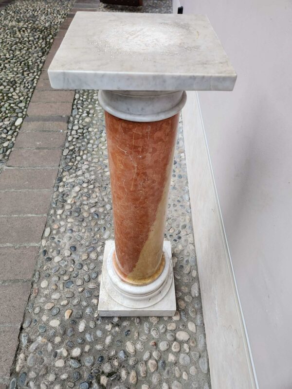 Colonna antica in marmo - immagine 10