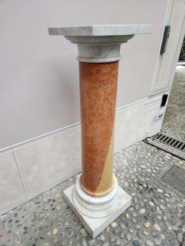 Colonna antica in marmo - immagine 8