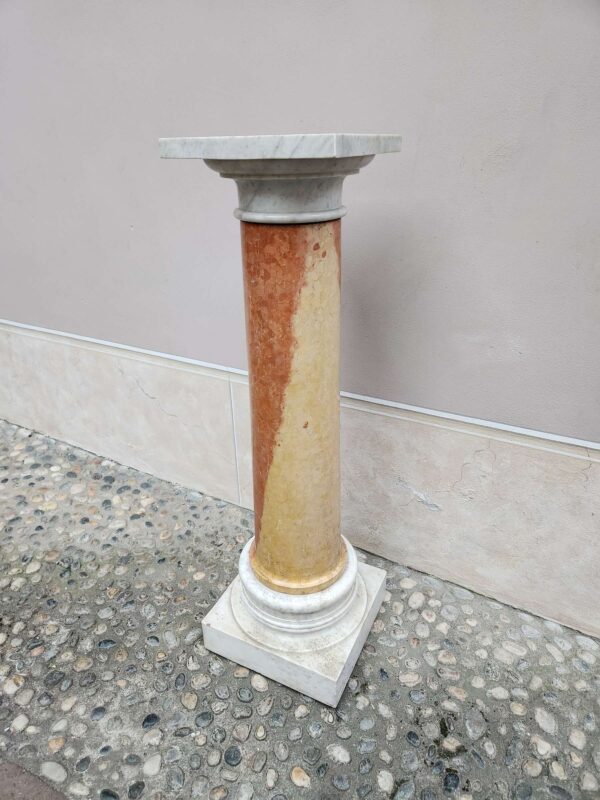 Colonna antica in marmo - immagine 6