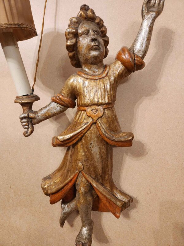 Applique antiche con sculture laccate dorate - immagine 6
