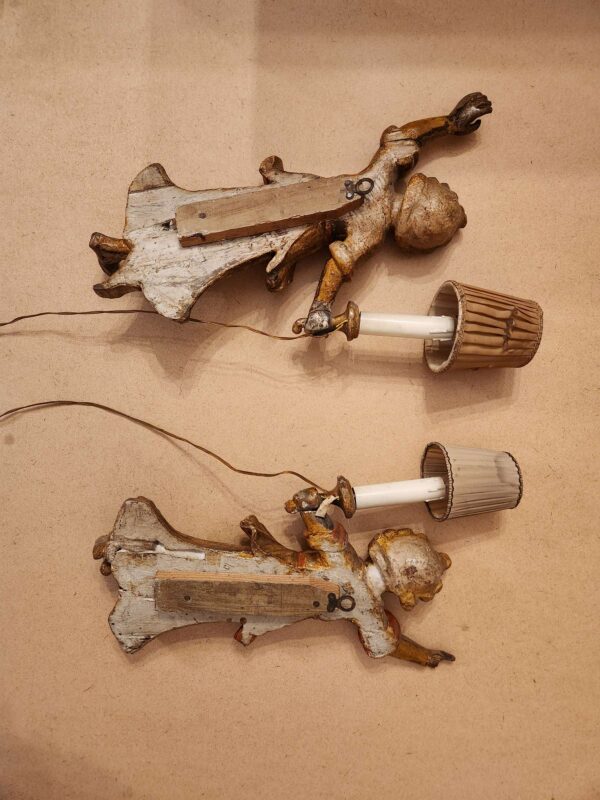 Applique antiche con sculture laccate dorate - immagine 11