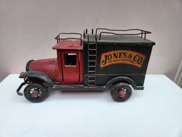 Furgone giocattolo jones & co - immagine 5