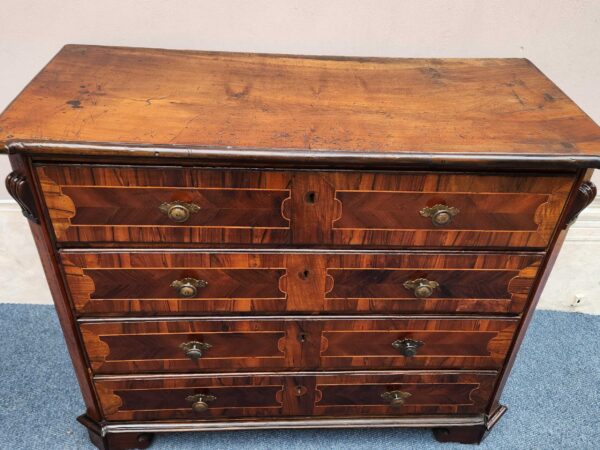 Cassettone lombardo antico epoca 700 - immagine 5