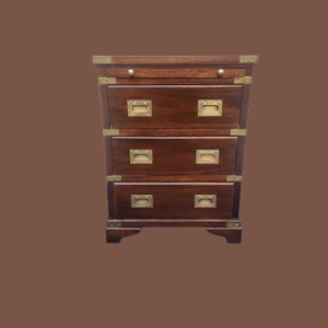 Mobiletto navale antico
