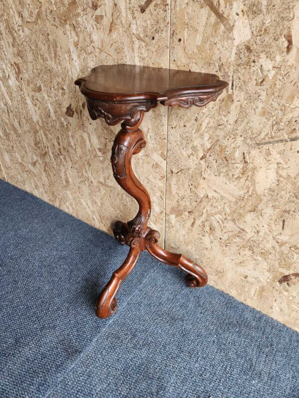 Gueridon in legno di noce - immagine 5