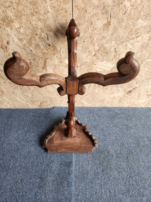 Gueridon in legno di noce - immagine 11