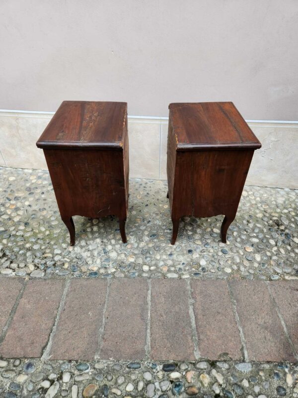 Coppia di comodini antichi epoca 700 - immagine 4