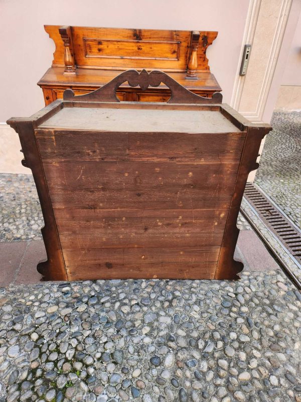 Credenza in abete rustica con alzata - immagine 11