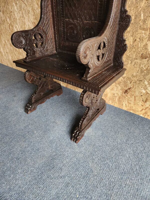 Trono antico - immagine 9