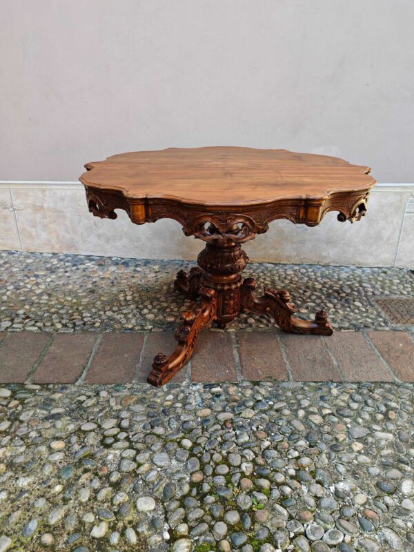 Tavolo antico rotondo - immagine 2