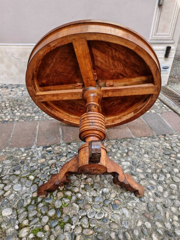 Tavolo antico rotondo - immagine 12