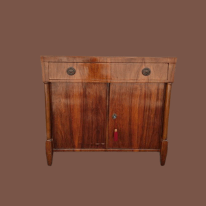 Credenza piccola antica