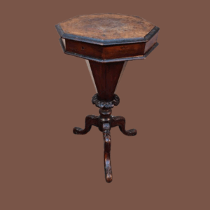 Tavolino antico epoca 800