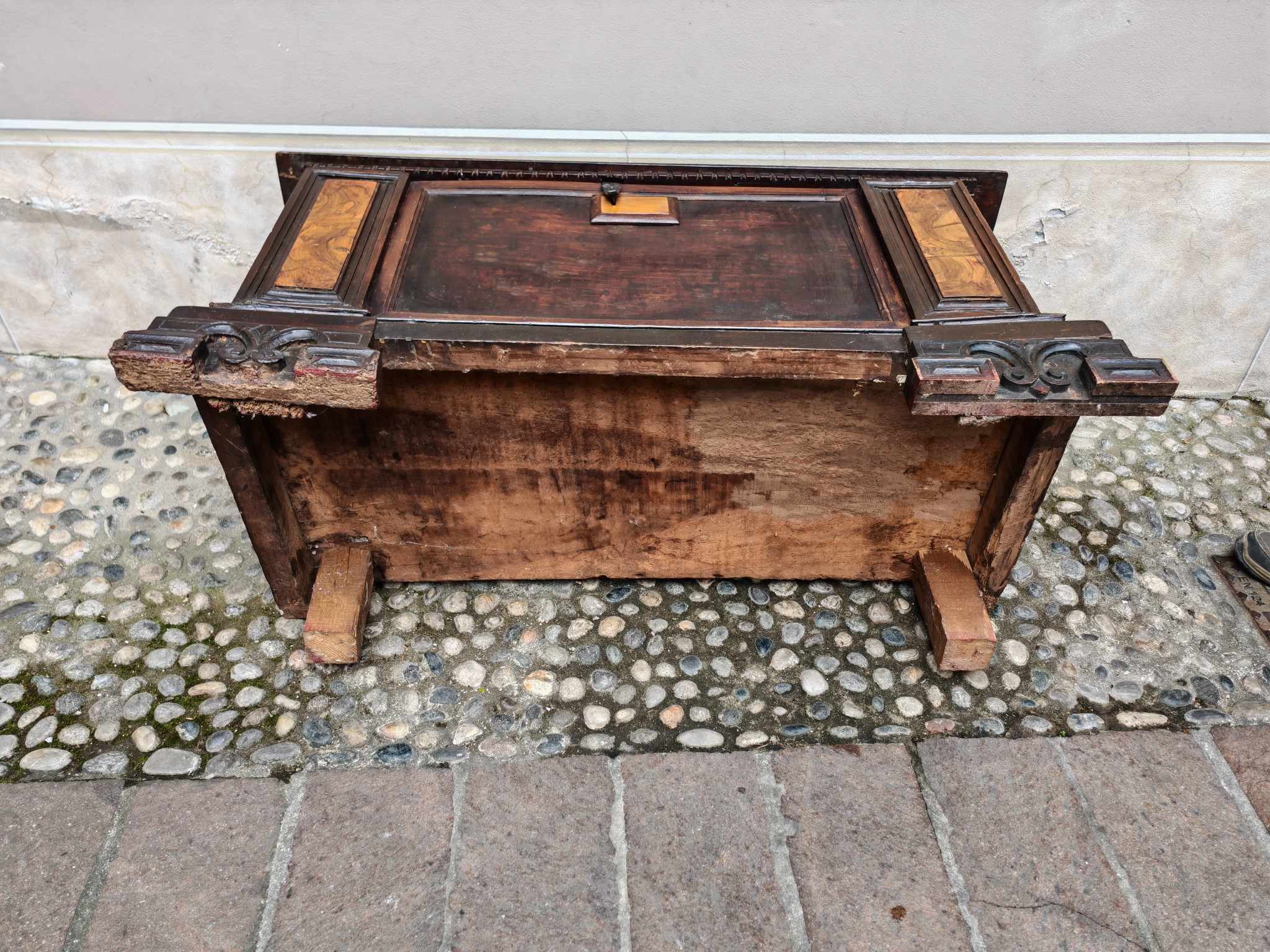 Cassapanca antica epoca 600-700 - immagine 12