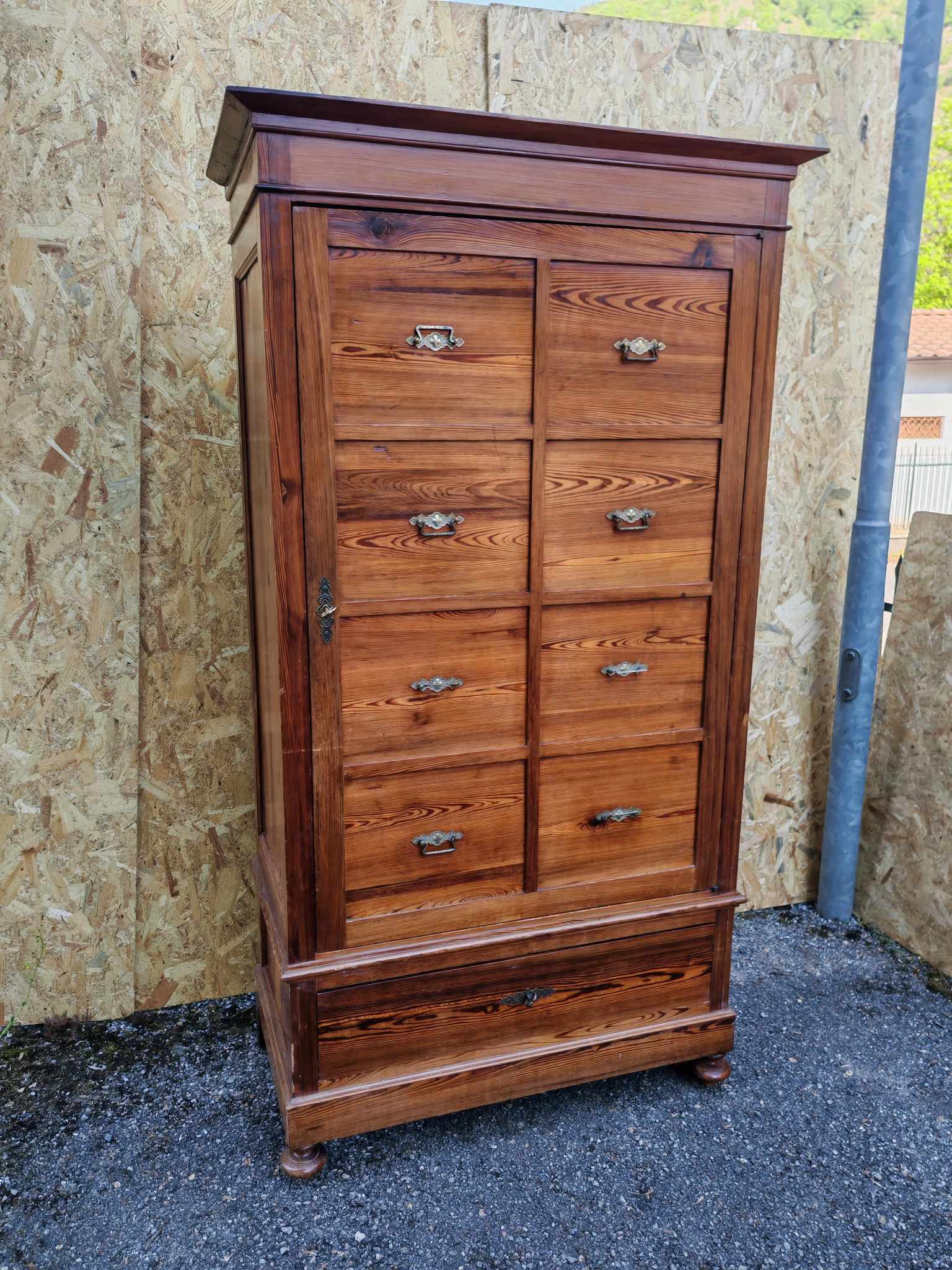 Armadio antico epoca 900 - immagine 3