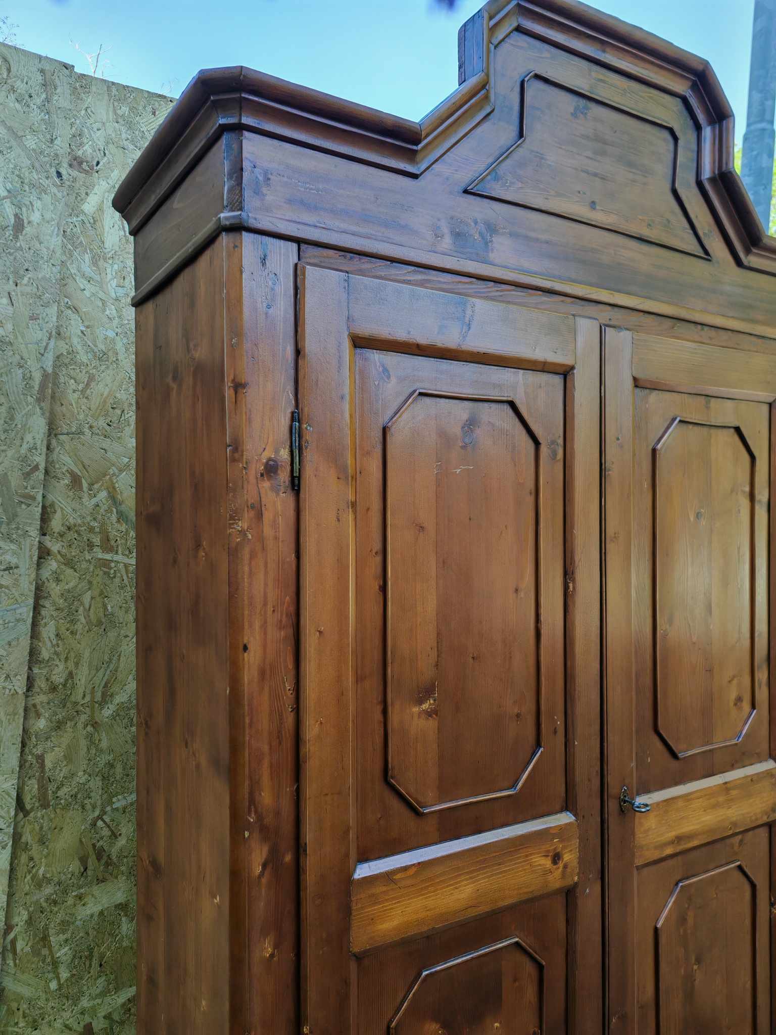 Armadio epoca 800 legno di abete - immagine 4