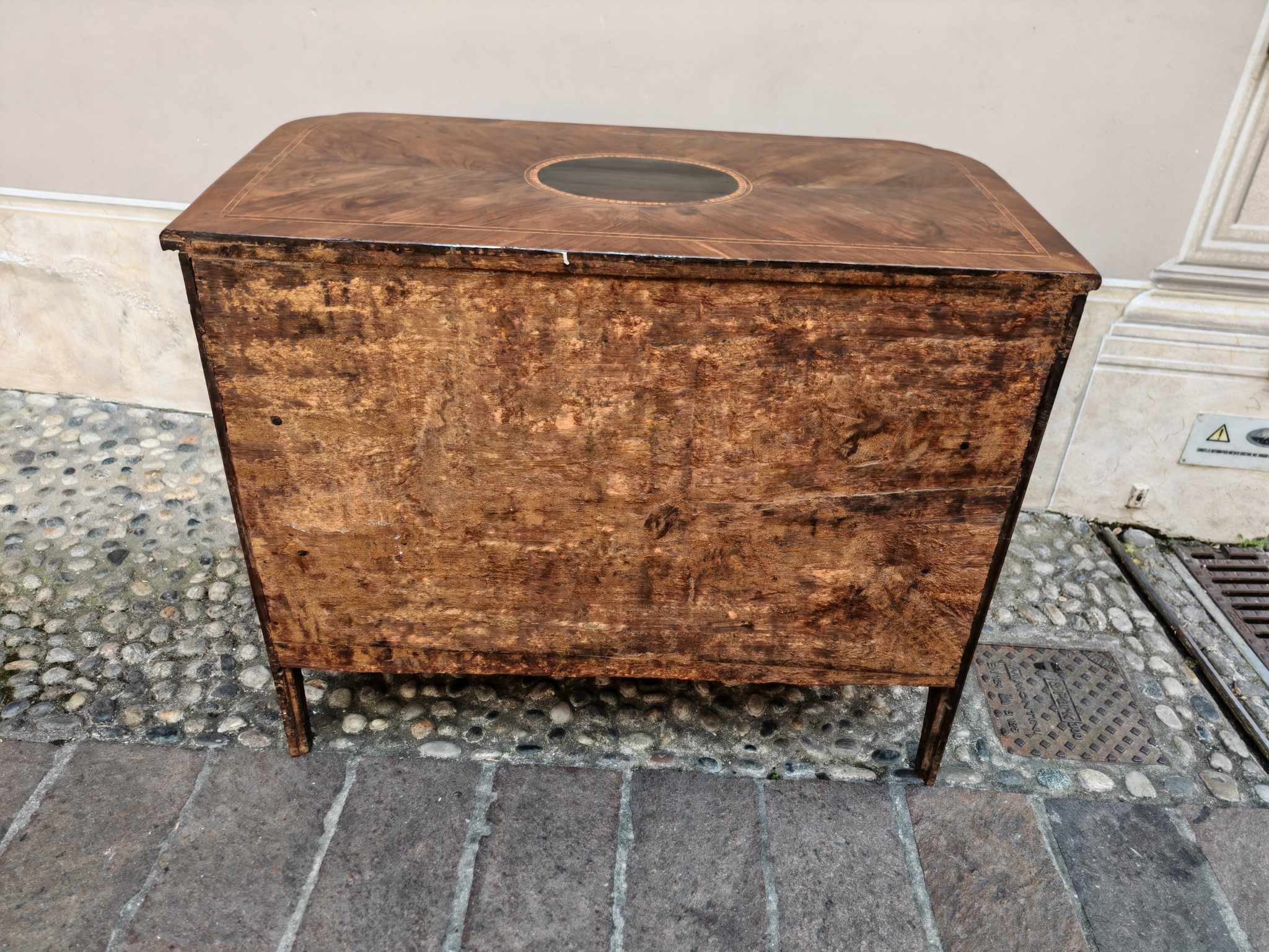 Cassettone antico epoca 700 - immagine 18