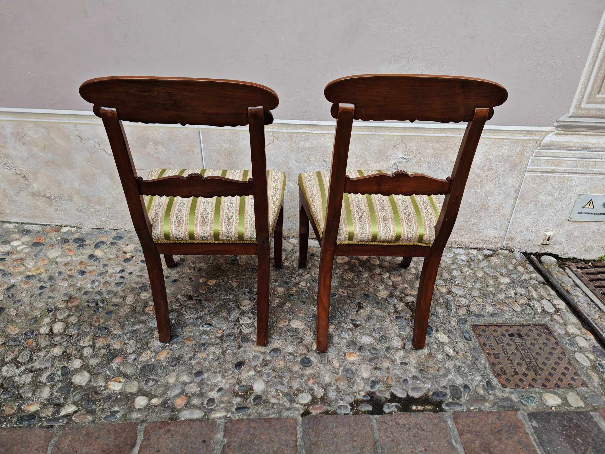 Coppia di sedie antiche - immagine 6