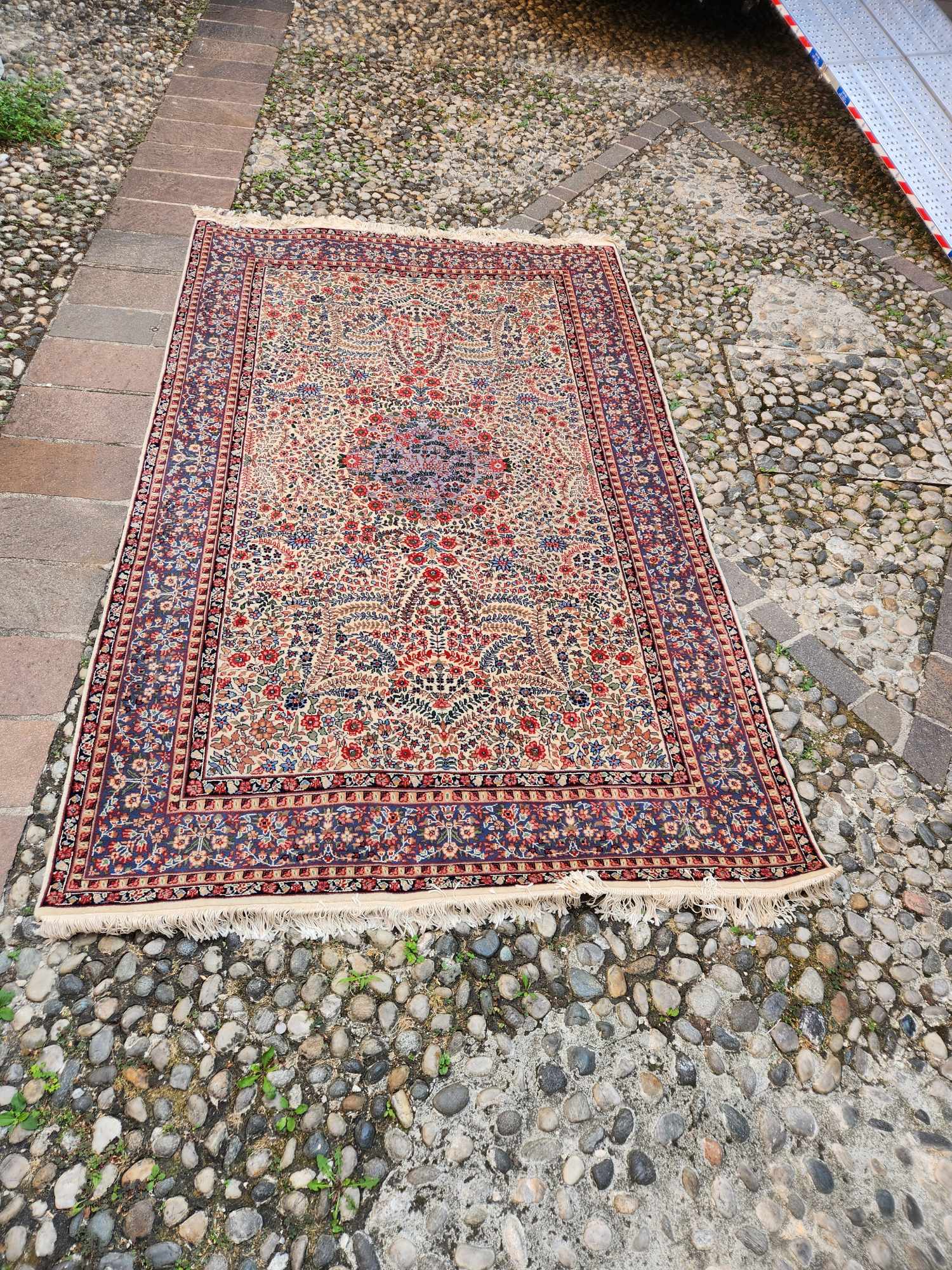 Tappeto antico misura 245x150 cm. - immagine 6