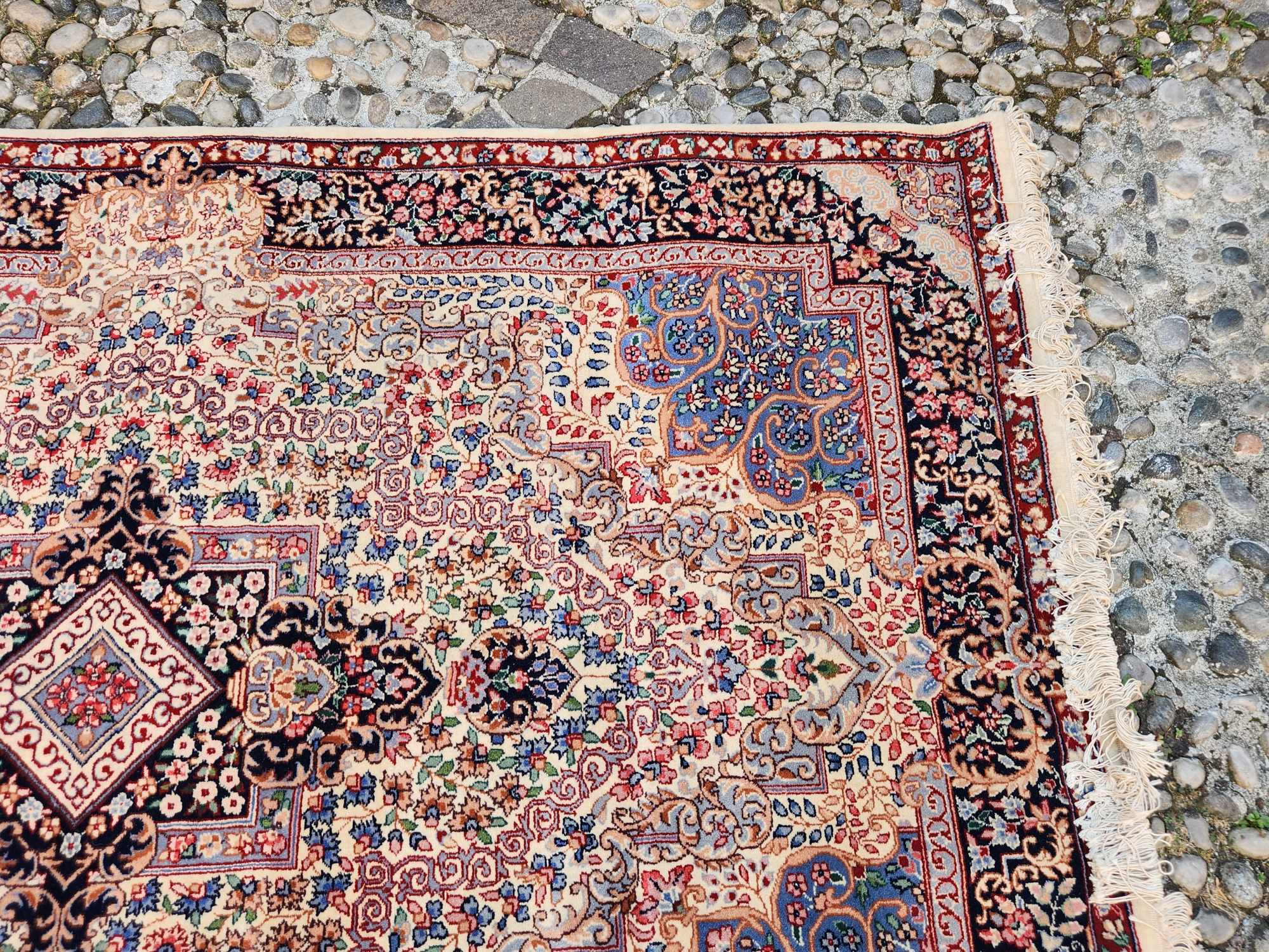 Tappeto antico misura 230x150 cm. - immagine 10