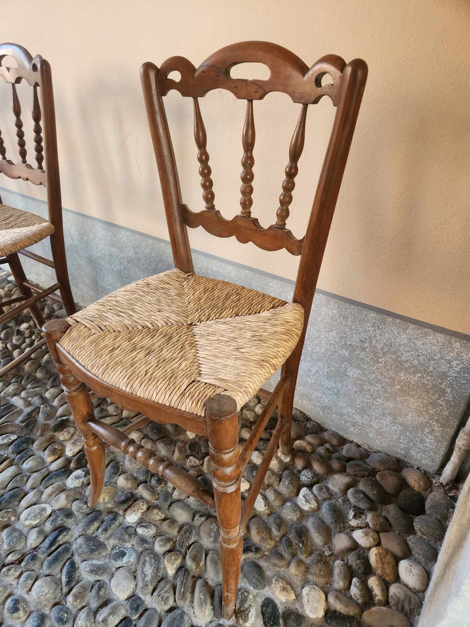 Sedie antiche rustiche - immagine 6