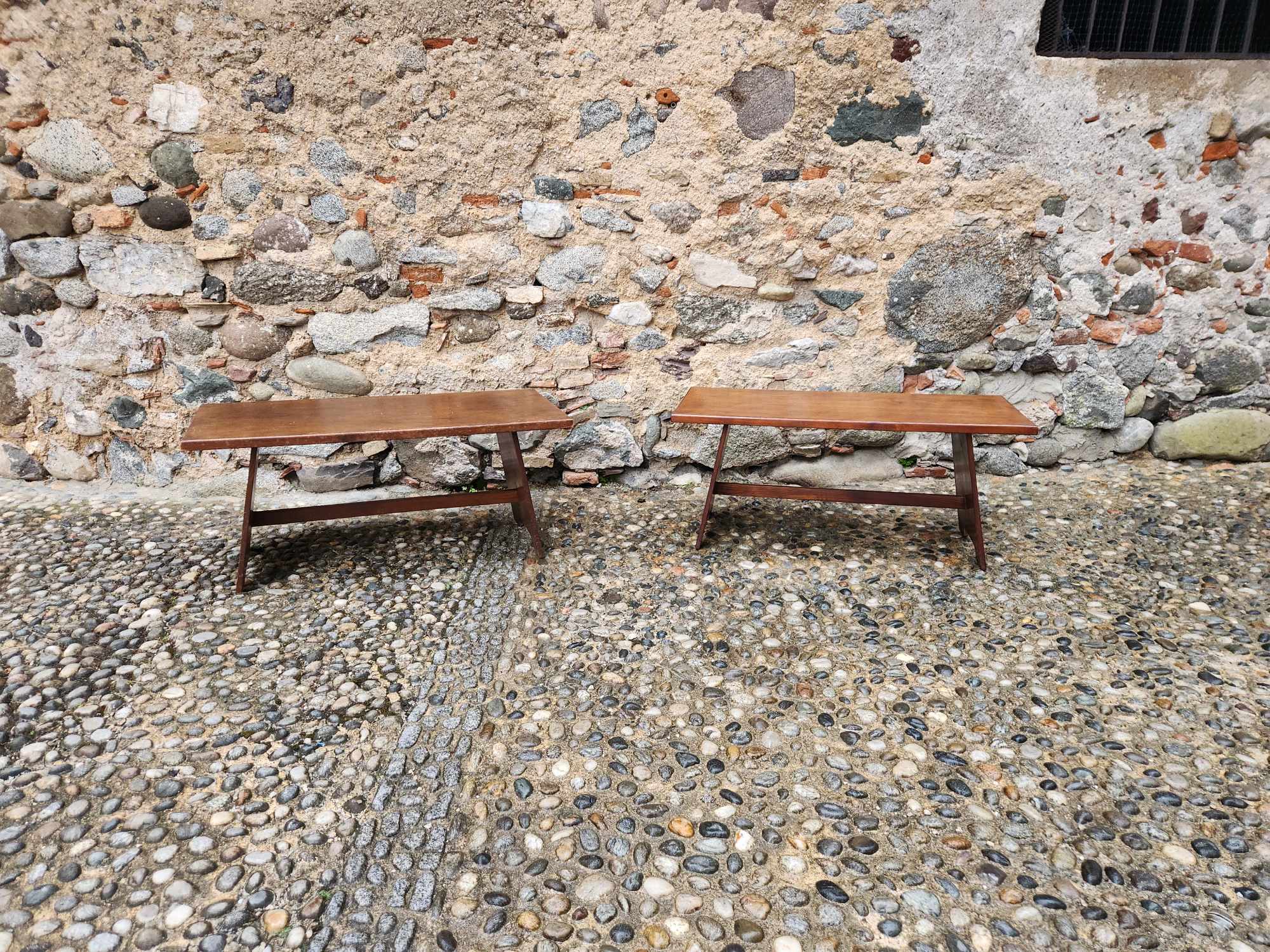Coppia di tavolini da salotto - immagine 2