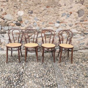 Alternative view of N4 Sedie thonet